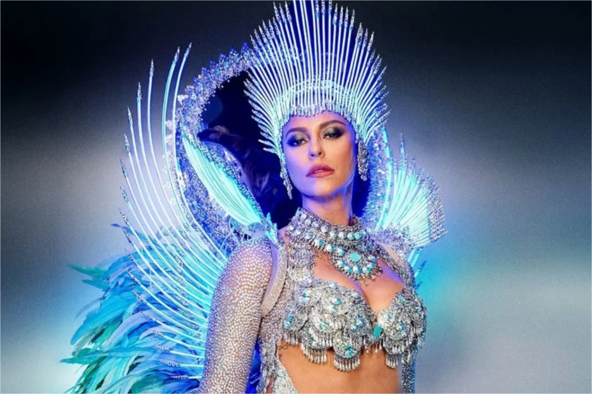 Vídeos da despedida de Paolla Oliveira do Carnaval viralizam nas redes sociais; atriz ficou aos prantos 31 Videos da despedida de Paolla Oliveira do Carnaval viralizam nas