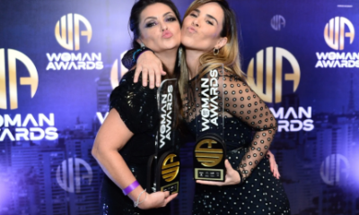 Wanessa e Renata Bras recebem premio juntas apos polemica com