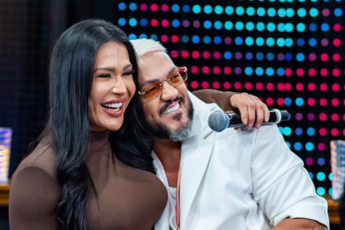 ‘Beija, beija’: Gracyanne e Belo se reencontram no Domingão com Huck e plateia não perdoa 31 ‘Beija beija Gracyanne e Belo se reencontram no Domingao com