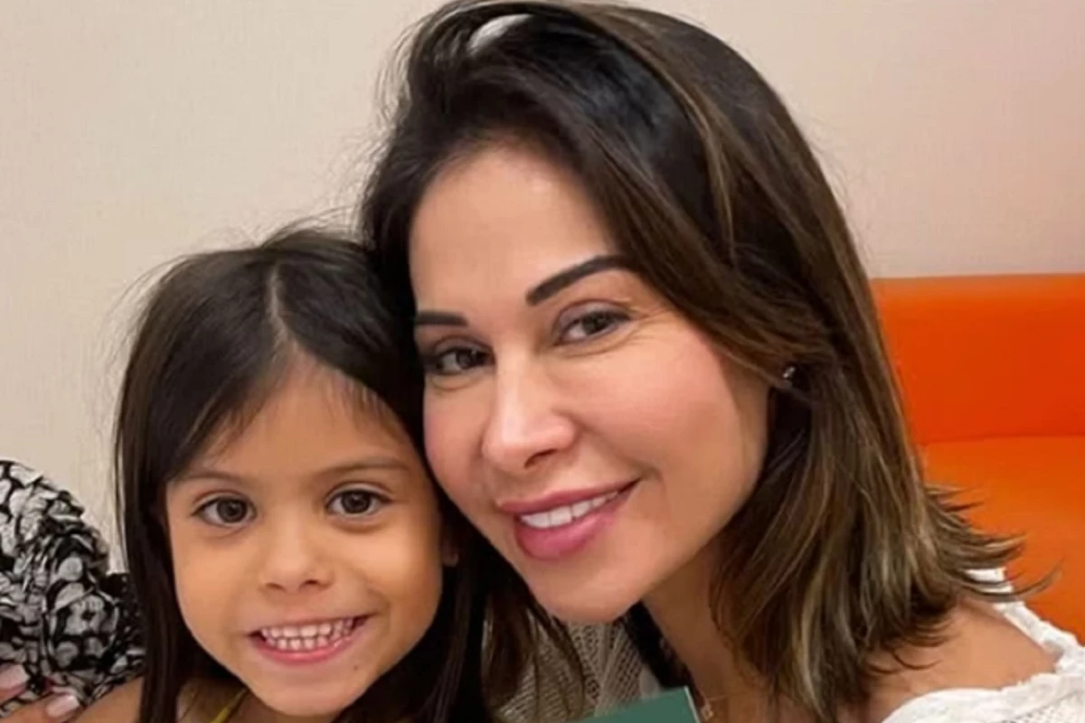Após falecimento e temendo reação da filha, Maira Cardi toma decisão sobre diagnóstico: ‘assustaria bastante’ 31 Apos falecimento e temendo reacao da filha Maira Cardi toma