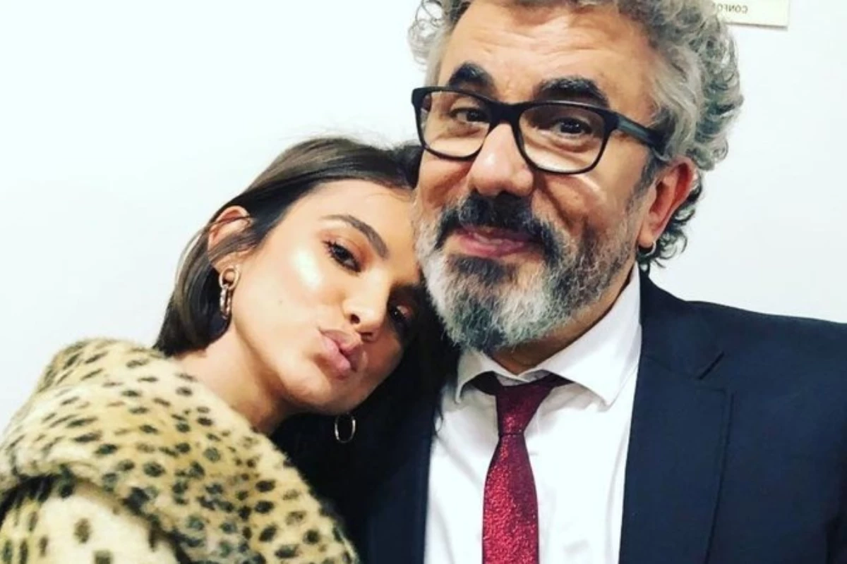 Após ocorrido com Manu Gavassi, pai da cantora vem a público falar sobre a saúde da filha 31 Apos ocorrido com Manu Gavassi pai da cantora vem a