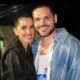 Deborah Secco fala pela 1a vez sobre namoro com Dudu