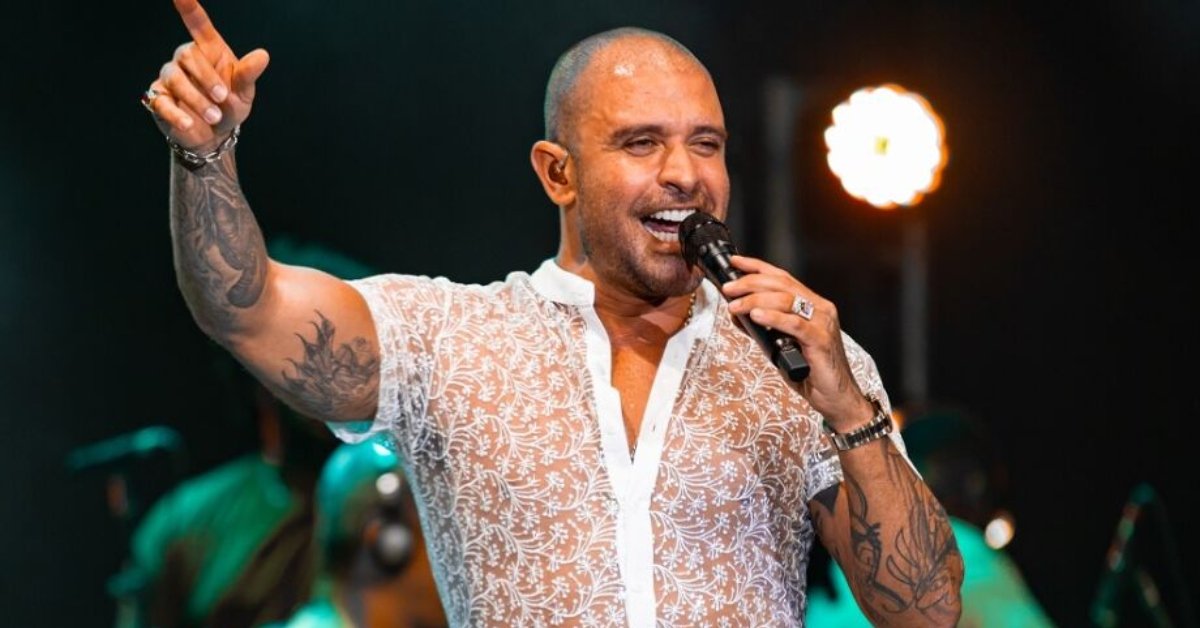 Em foto rara, Diogo Nogueira impressiona público ao exibir foto com cabelos naturais: ‘É real’ 31 Em foto rara Diogo Nogueira impressiona publico ao exibir foto
