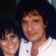 Roberto Carlos homenageia esposa falecida no dia em que ela