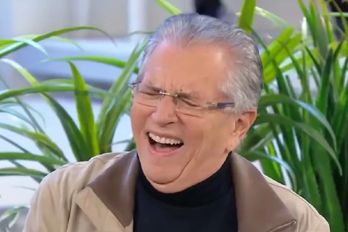 Carlos Alberto de Nóbrega bomba de audiência no SBT e deixa filhas de Silvio Santos com sorrisão no rosto 31 Carlos Alberto de Nobrega bomba de audiencia no SBT e