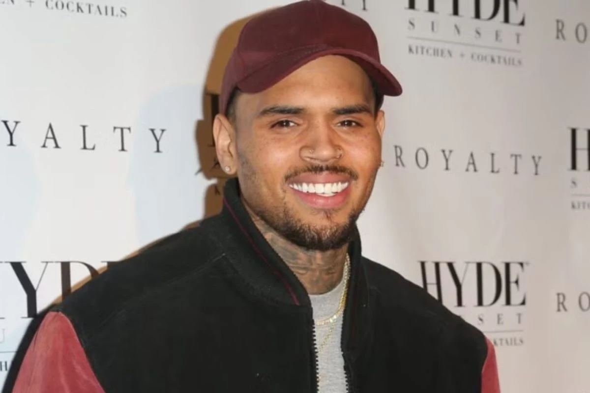 Chris Brown é liberado sob fiança após acusação de agressão 31 Chris Brown e liberado sob fianca apos acusacao de agressao
