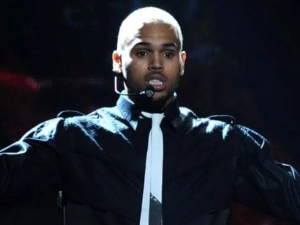 Chris Brown permanece preso ate a proxima audiencia Saiba a