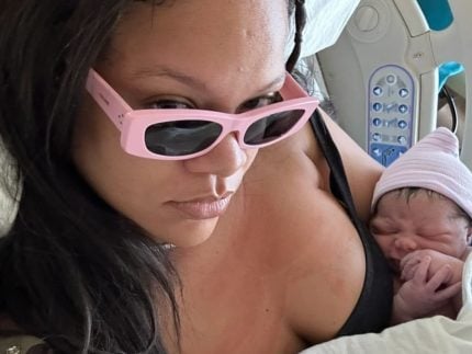 Decisão de Rihanna de não contratar babás volta a repercutir com nova gravidez 31 Decisao de Rihanna de nao contratar babas volta a repercutir