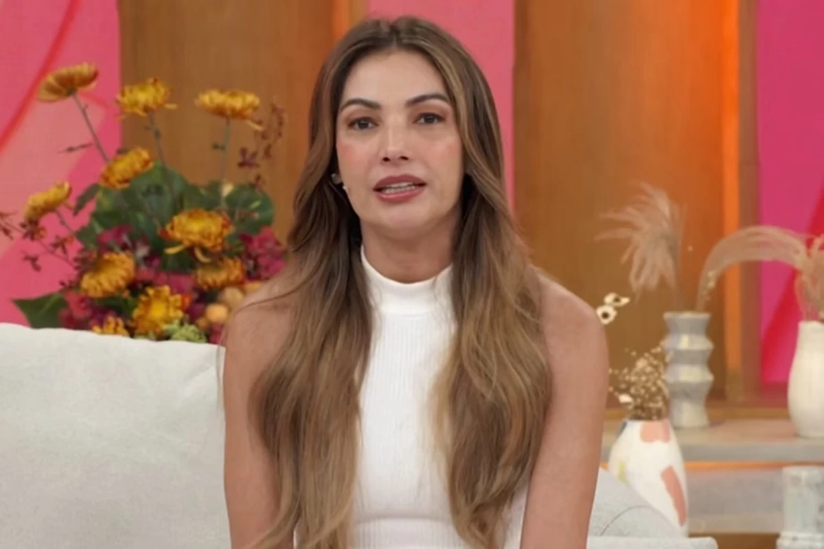 Este é o motivo pelo qual Patrícia Poeta apresentará o programa Encontro sentada nos próximos dias 31 Este e o motivo pelo qual Patricia Poeta apresentara o