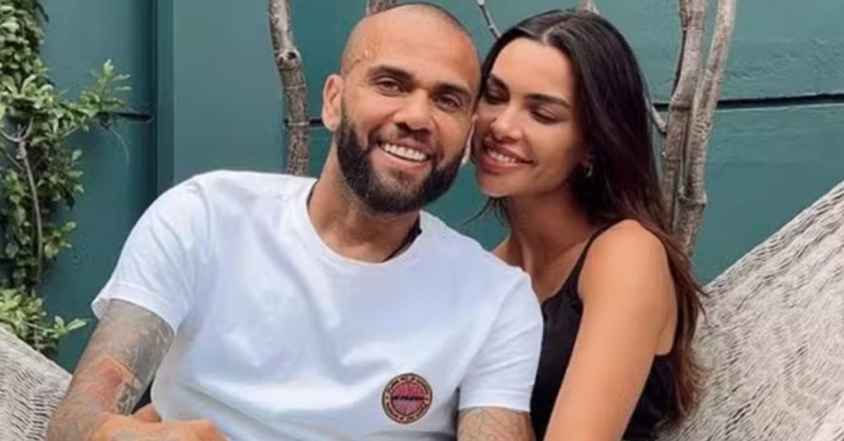 Grávida, esposa de Daniel Alves chama atenção ao revelar possível gênero do bebê 31 Gravida esposa de Daniel Alves chama atencao ao revelar possivel