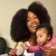 Iza posta foto ao lado da filha Nala e fas