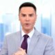 Luiz Bacci estreia no SBT cutucando a Record e agradecendo
