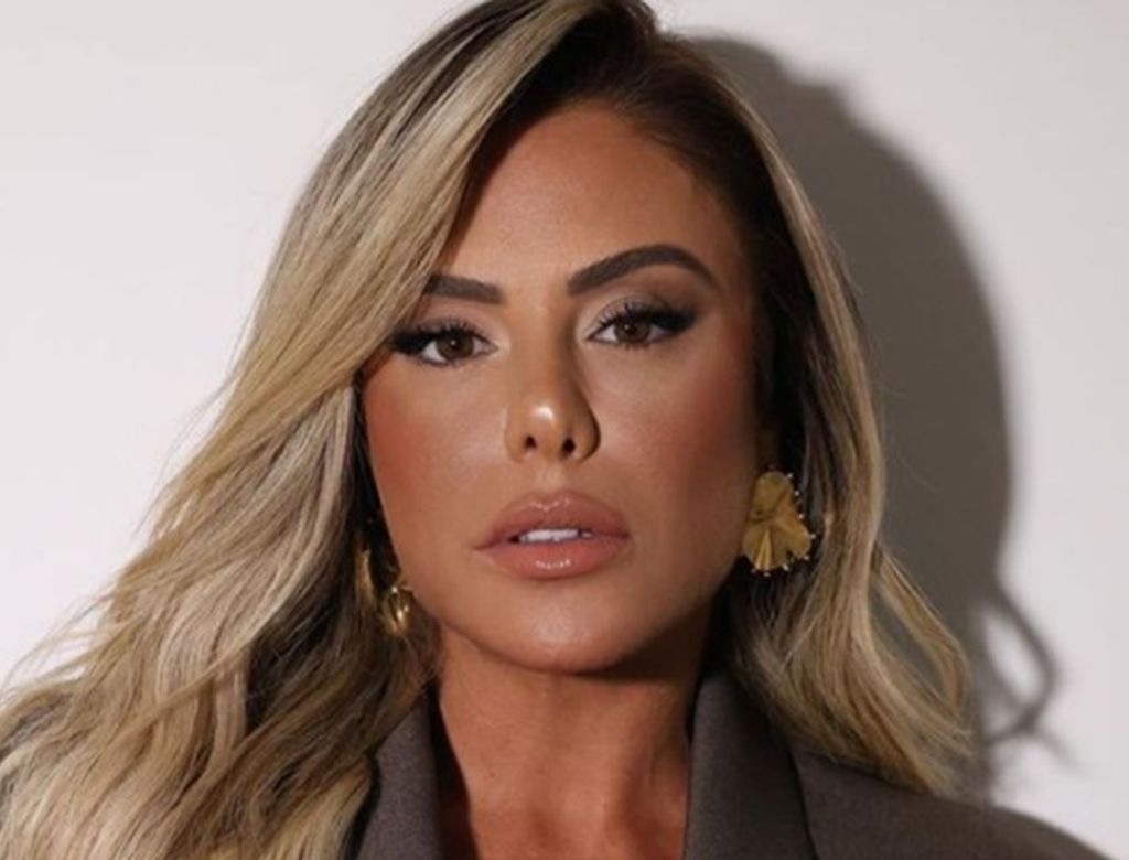 Mãe escreve linda mensagem de apoio a Zé Felipe: 'Muito especial pra todos' 39 Poliana Rocha 1(1)