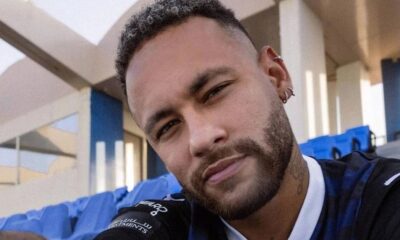 Neymar Jr encanta web com registros das filhas Mavie e