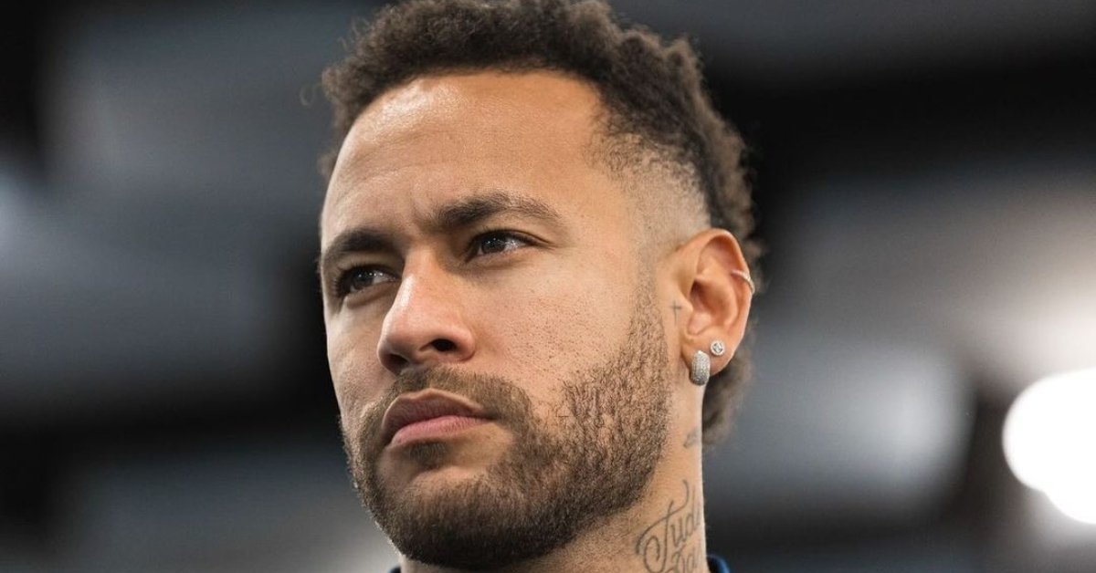 Neymar se define como 'business man' e se irrita em live após críticas sobre desempenho: 'O Brasil está atrasado' 31 Neymar se define como business man e se irrita em