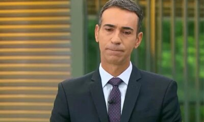 No Jornal Hoje Cesar Tralli se emociona ao vivo ao