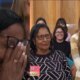 Patricia Poeta se emociona com fa as lagrimas durante o