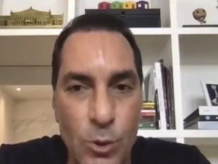 Que gafe! Edmundo confessa traição à esposa ao vivo durante provocação a Pedrinho 33 Que gafe Edmundo confessa traicao a esposa ao vivo durante