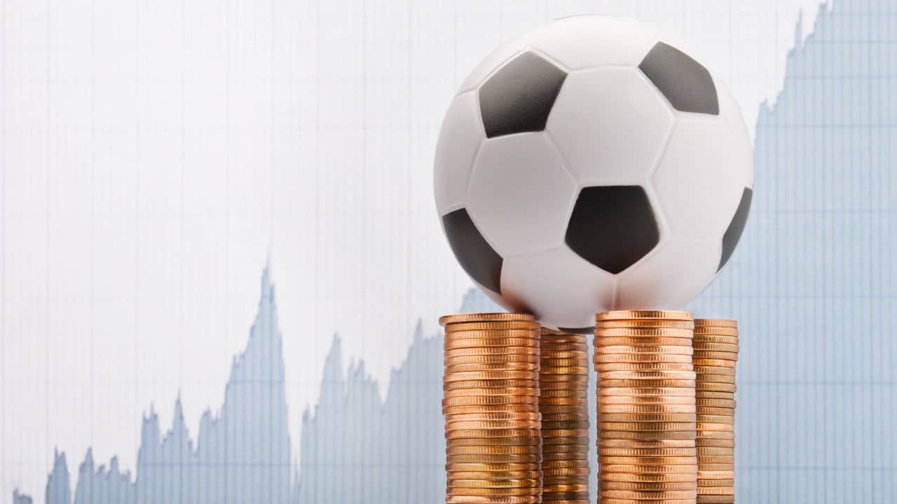 Ranking revela os clubes brasileiros que mais lucraram em 2024; o segundo vai te surpreender 31 Ranking revela os clubes brasileiros que mais lucraram em 2024