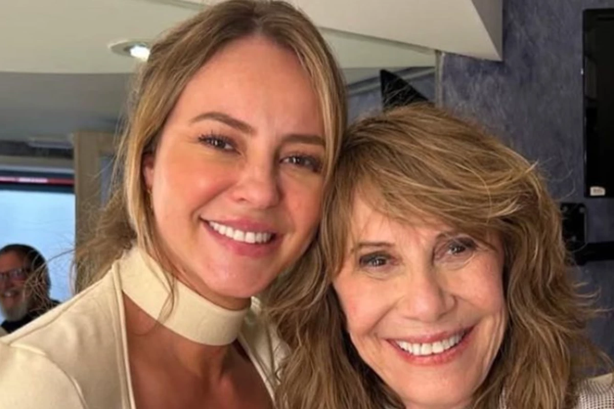 Renata Sorrah é sincera ao falar sobre Vale Tudo e opnião sobre desempenho de Paolla Olivera vem à tona 31 Renata Sorrah e sincera ao falar sobre Vale Tudo e