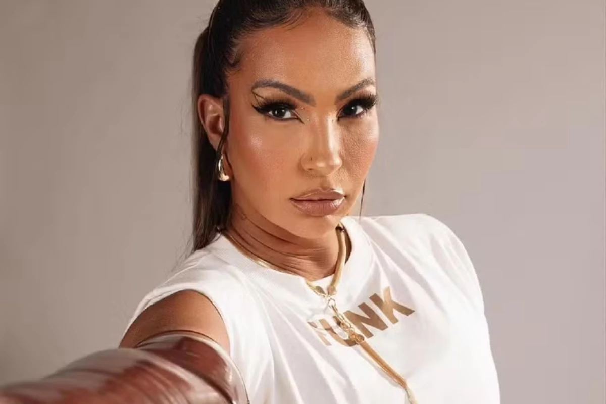 Valesca Popozuda revela que pensou em interromper gravidez do filho: ‘Minha mãe disse assim…’ 33 Valesca Popozuda revela que pensou em interromper gravidez do filho.webp