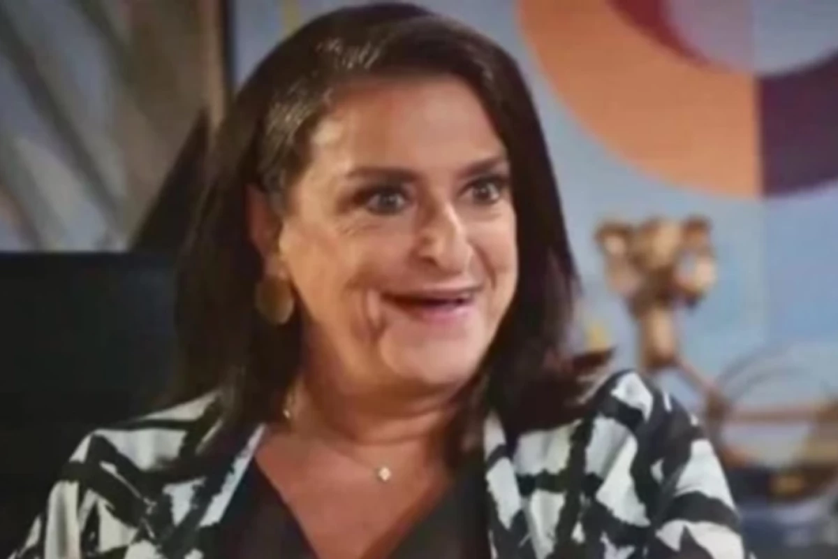 ‘Quebrei alguns ossos’: atriz cancela apresentação após sofrer acidente e passar por cirurgia 33 ‘Quebrei alguns ossos atriz cancela apresentacao apos sofrer acidente e