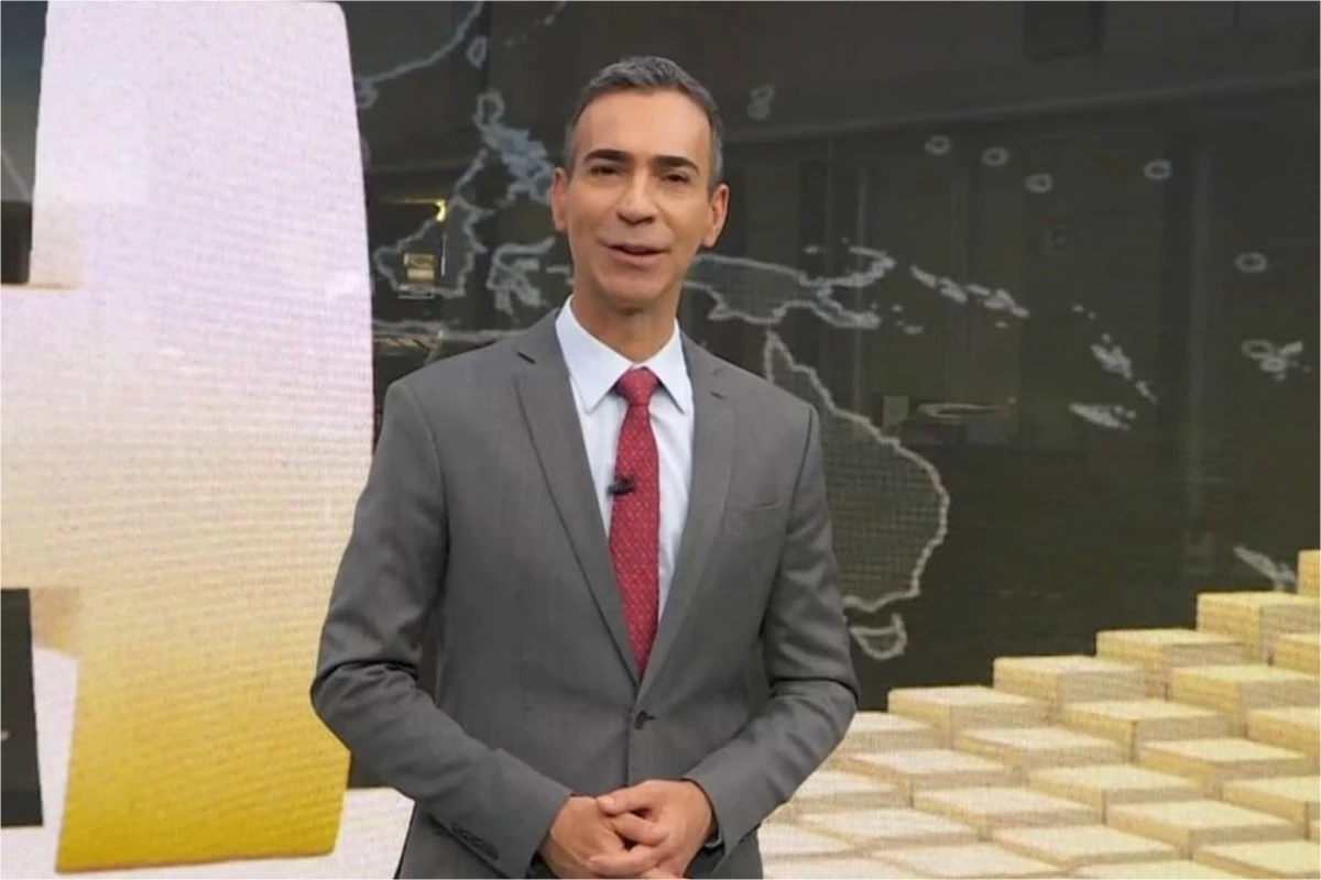 ‘Tem que ficar enganchado’: César Tralli não consegue se segurar e gargalhada do jornalista chama a atenção 31 ‘Tem que ficar enganchado Cesar Tralli nao consegue se segurar