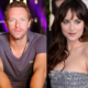 Apos rumores de termino Chris Martin do Coldplay faz mencao