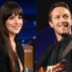 Chris Martin vocalista do Coldplay termina namoro com atriz apos