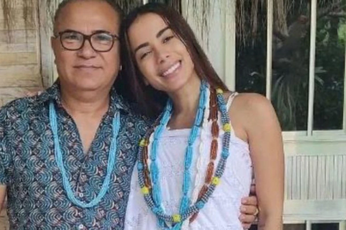 Famosos como Anitta, Cleo e Bruno Gagliasso mostram a força do Candomblé no Brasil; veja outros 31 Famosos como Anitta Cleo e Bruno Gagliasso mostram a forca