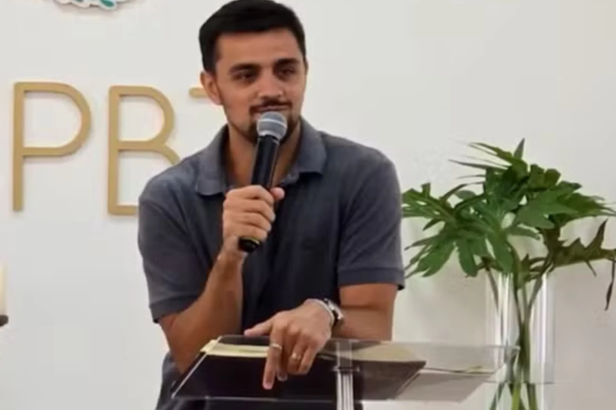 Felipe Simas revela luta contra vícios e transformação pela fé: ‘Eu vinha de um passado carnal’ 31 Felipe Simas revela luta contra vicios e transformacao pela fe