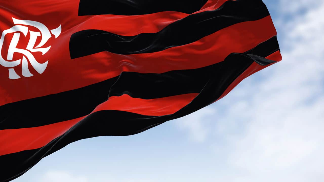 Flamengo surpreende e fecha com meia campeão da Champions League 31 Flamengo surpreende e fecha com meia campeao da Champions League