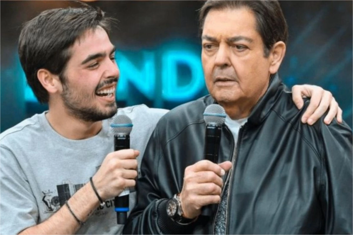 Foto mostra filho de Faustão em momento íntimo com a nova namorada e ‘mão boba’ irrita alguns internautas 33 Foto mostra filho de Faustao em momento intimo com a