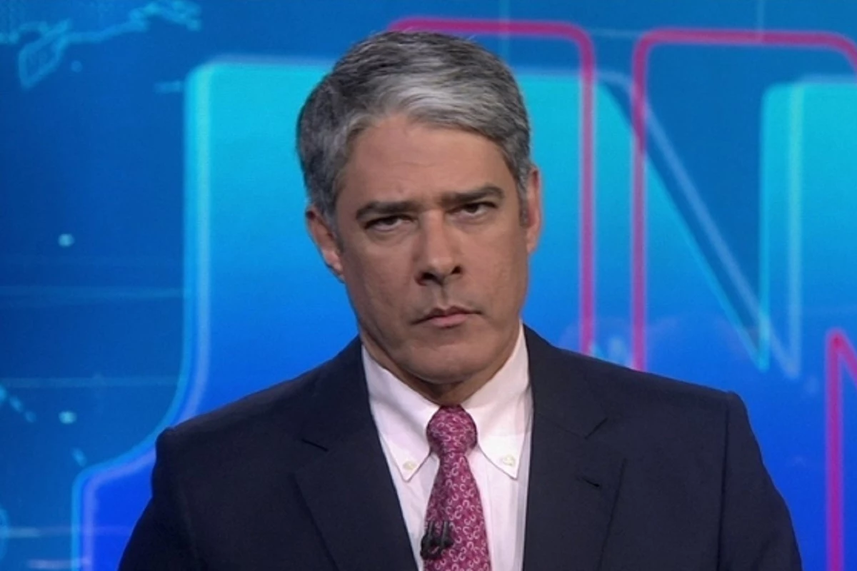 Há meses sem cortar o cabelo, visual cabeludo de William Bonner é exposto e vira assunto na internet 33 Ha meses sem cortar o cabelo visual cabeludo de William