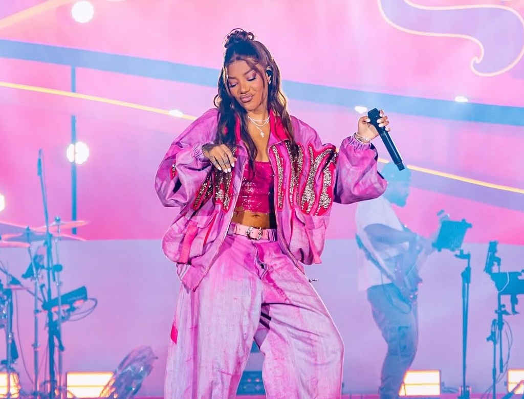 Ludmilla expulsa homem que causou briga em show; veja VÍDEO 37 Ludmilla (foto Reprodução Redes Sociais)