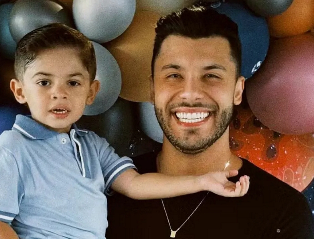Murilo Huff rebate acusações de Dona Ruth e expõe gastos com o filho 39 Murilo Huff E Filho (foto Reprodução Redes Sociais)