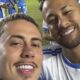 Neymar se diverte ao ver tatuagem de MC Daniel inspirada