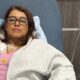 Preta Gil aparece em hospital para fazer anuncio em meio