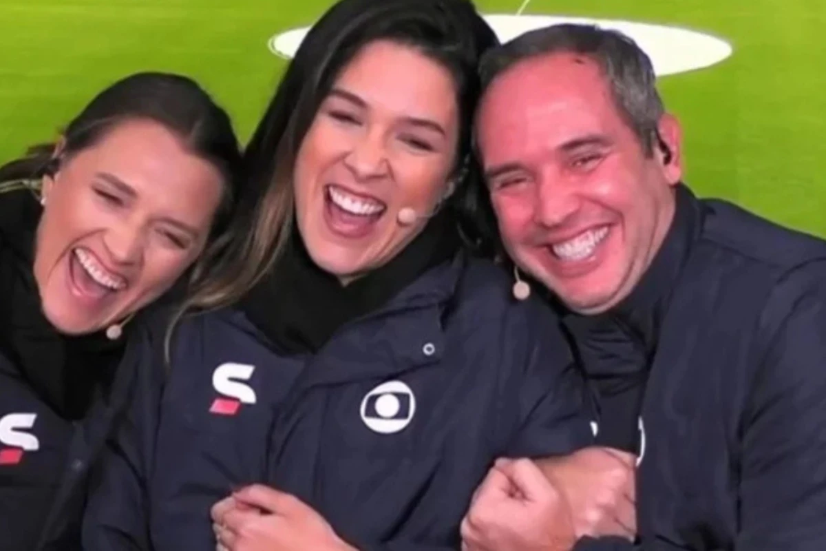 Renata Silveira, locutora da TV Globo, anuncia ao vivo gravidez do segundo filho durante jogo do Brasileirão 31 Renata Silveira locutora da TV Globo anuncia ao vivo gravidez