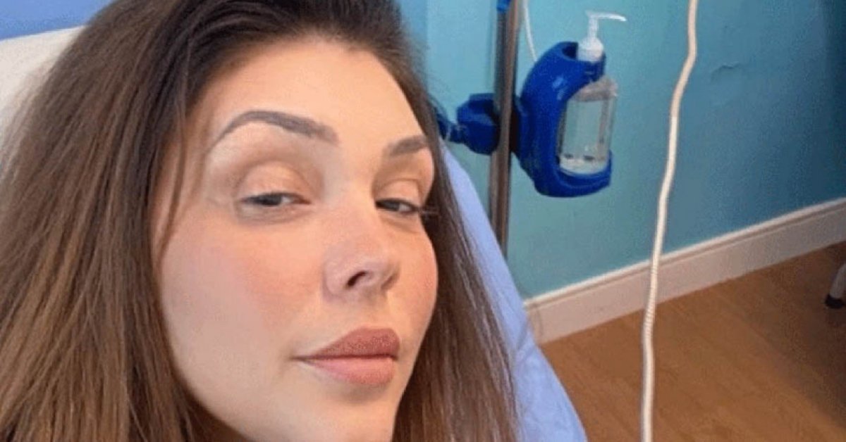 Simony desabafa em novo estágio do tratamento contra o câncer: "De pé" 31 Simony desabafa em novo estagio do tratamento contra o cancer