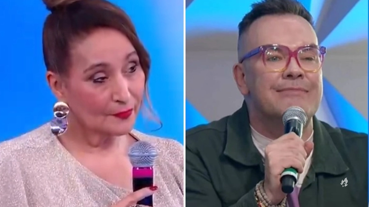 Sonia Abrao massacra Felipeh Campos e assume crise no