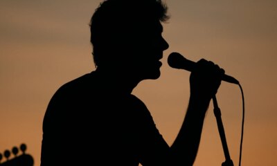 Vocalista de banda famosa revela diagnostico grave e admite nao