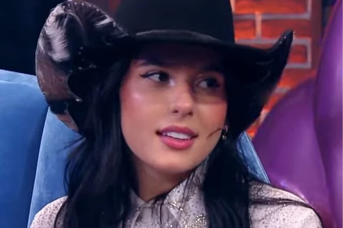 ‘Sou linda natural’, afirma Ana Castela após críticas sobre suposta harmonização facial 31 ‘Sou linda natural afirma Ana Castela apos criticas sobre suposta