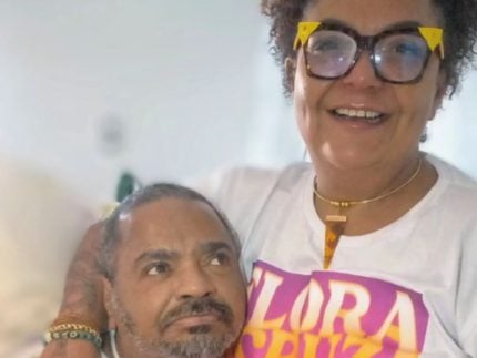 Esposa de Arlindo Cruz atualiza estado de saúde do cantor: “Quer muito viver” 31 Esposa de Arlindo Cruz atualiza estado de saude do cantor