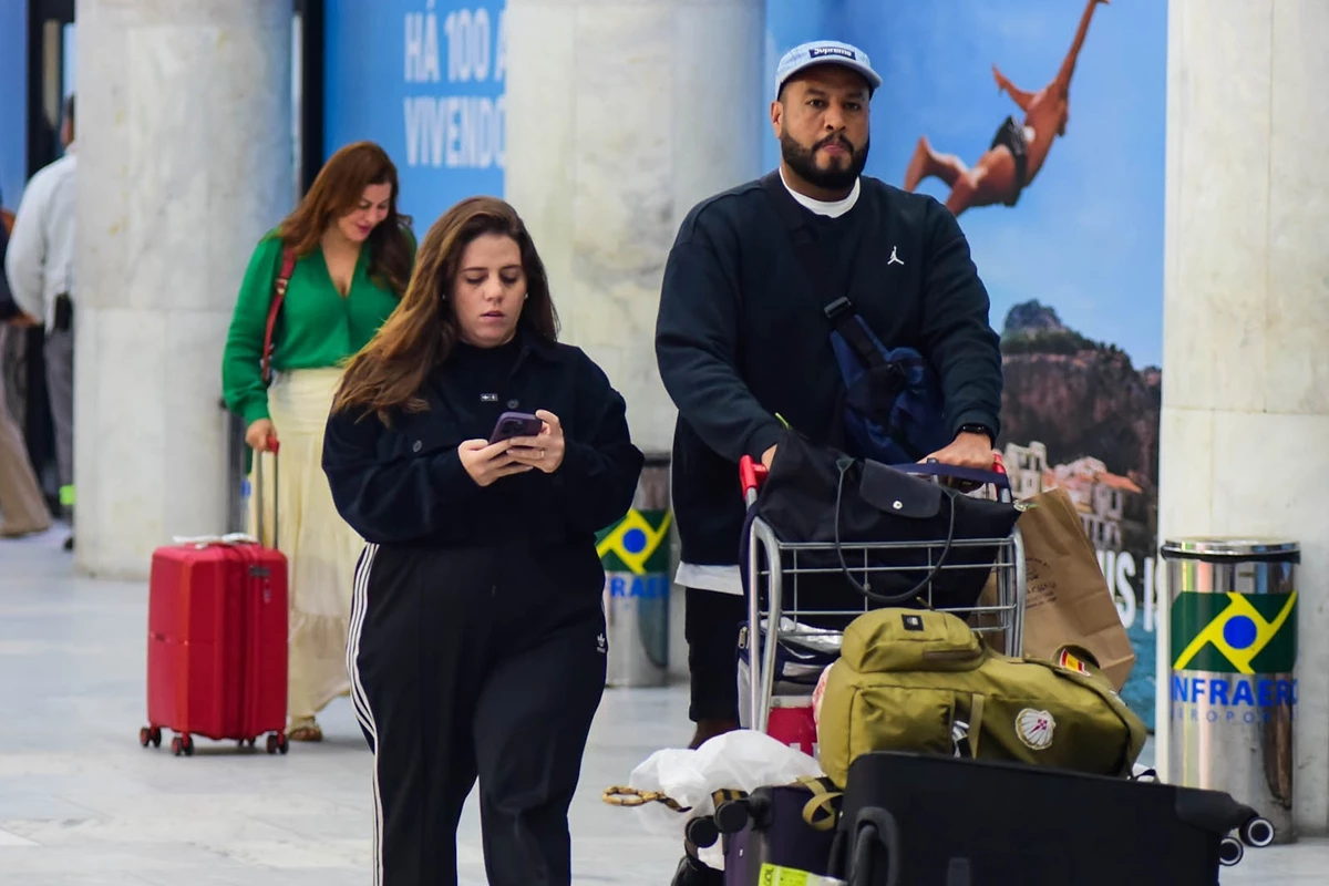 Tati Machado surge em público e toma atitude ao ver que estava sendo fotografada 33 Tati Machado surge em publico e toma atitude ao ver