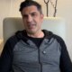 Video apos cirurgia por causa de um cancer Edu Guedes