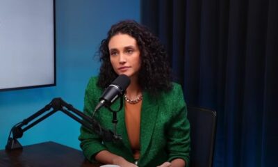 Debora Nascimento abre o jogo sobre relacao com fas e