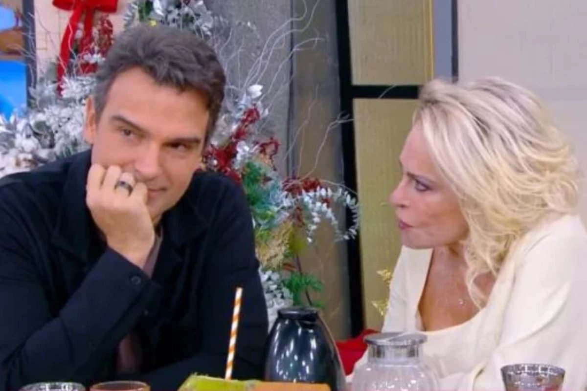 Ana Maria Braga deixa Tadeu Schmidt constrangido com revelacao feita