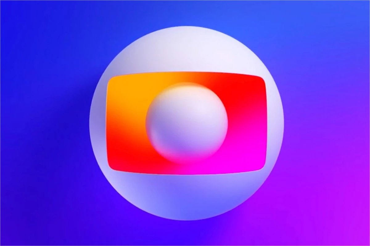 Antiga profissional da Globo e detida por injuria racial durante