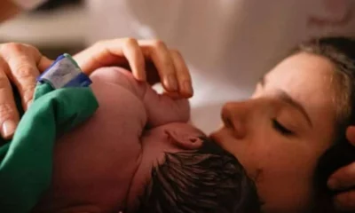 Camila Queiroz e Klebber Toledo anunciam nascimento da primeira.webp